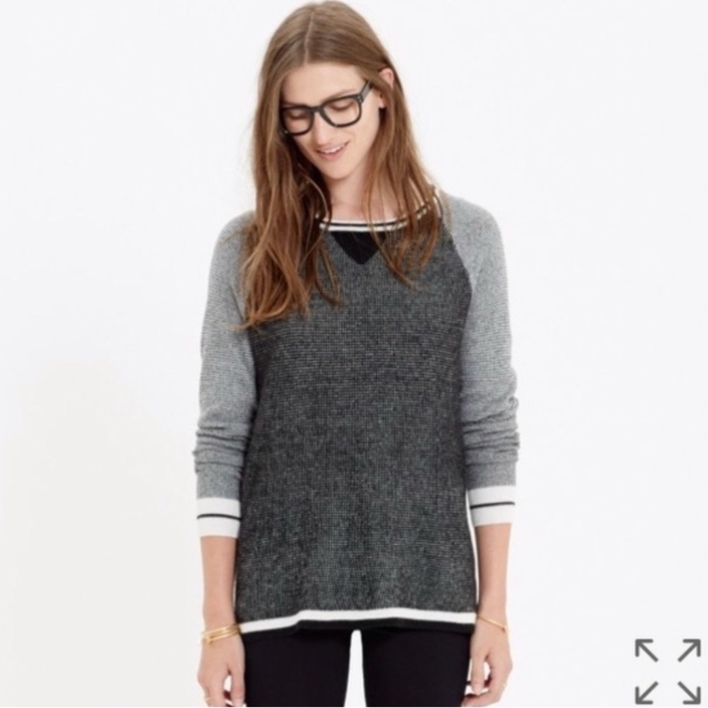 Madewell Black and white crew neck sweater, size XS